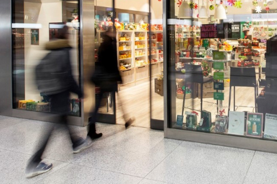 The Hardware Direct Automatic Door Advantage